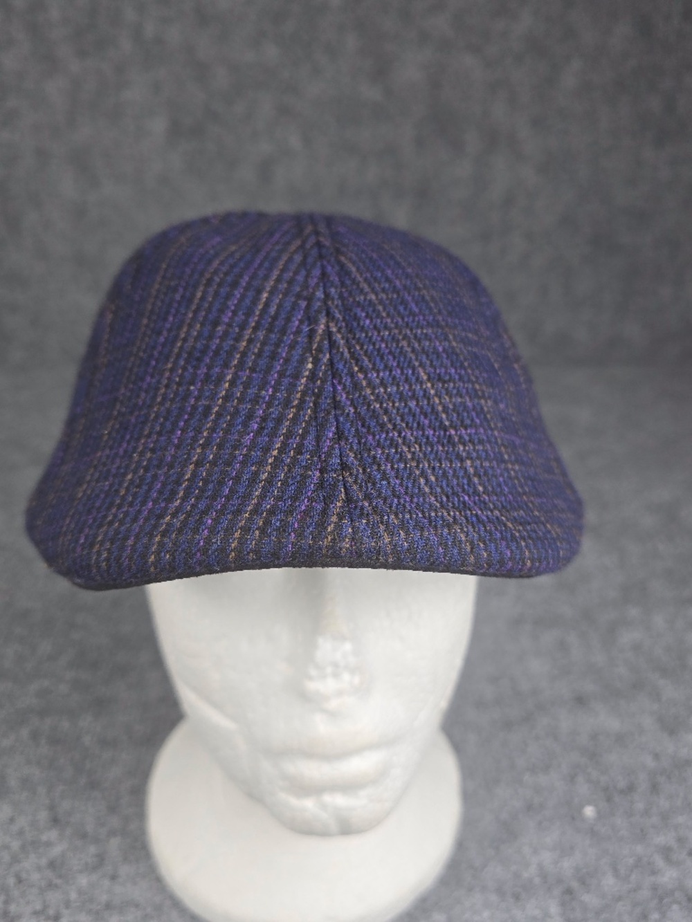 Boston Scally Co Plaid Flat Cap Hat Size XS The Violet Rose Peaky